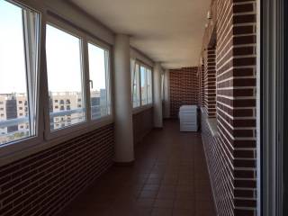 Foto - Piso de tres habitaciones buen estado, cuarta planta, Babel, Alicante - Alacant