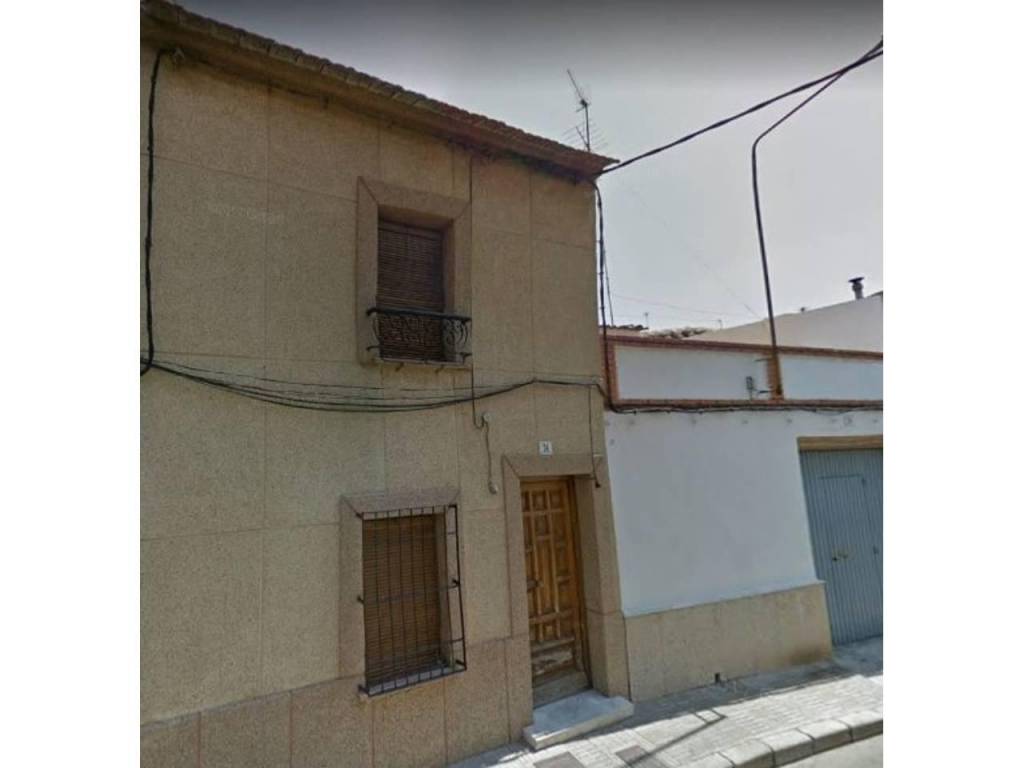 Venta Casa unifamiliar en Calle CRUZ DE MALTA Villarrobledo. A reformar,  con terraza, 137 m², ref. 78889739