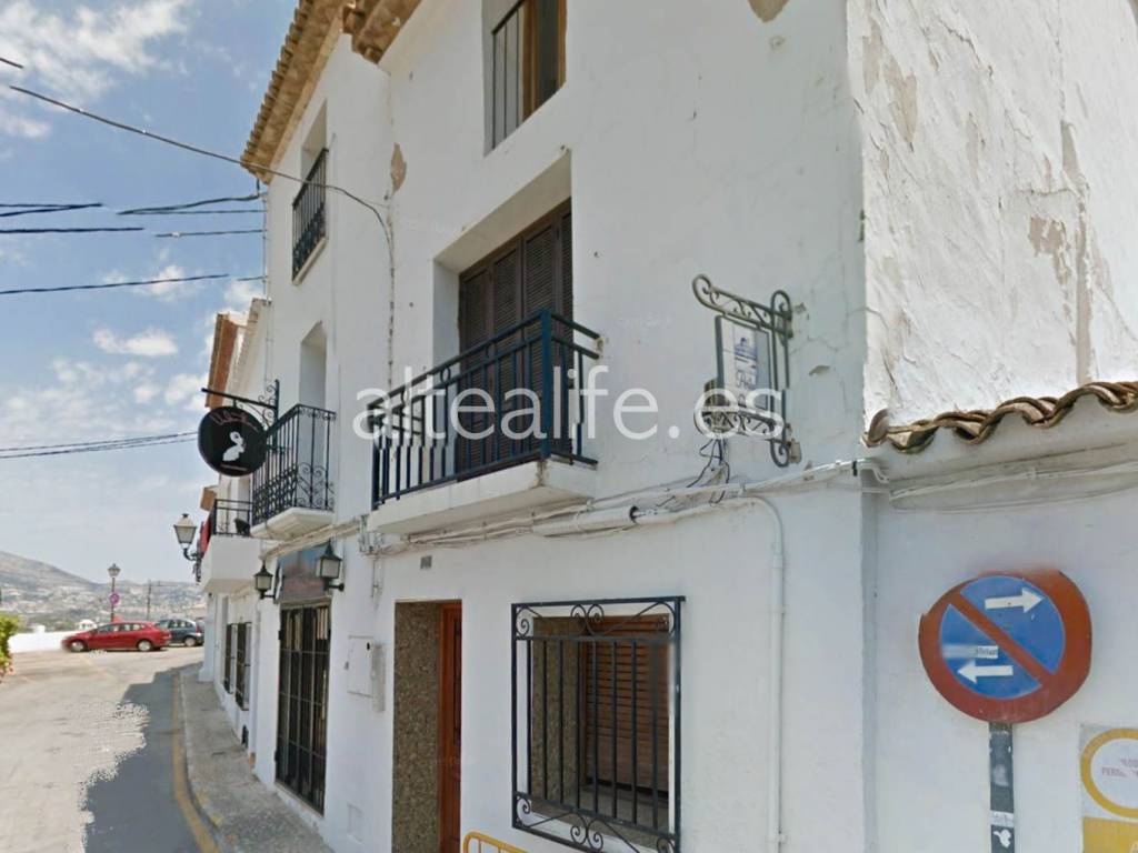 Venta Casa rústica en Calle Portal Vell Altea. A reformar 184 m²