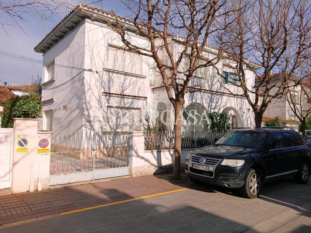 Venta Casa unifamiliar Lleida. Con terraza 220 m²