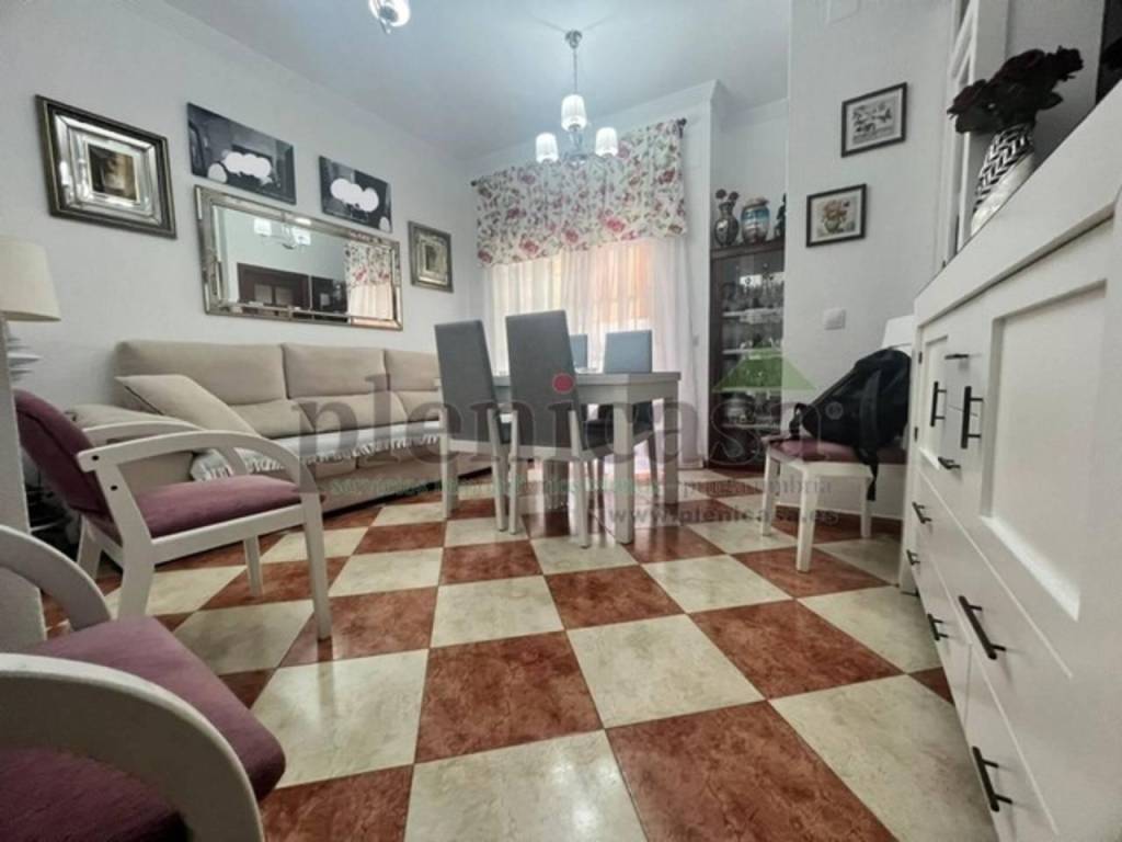 Venta Piso Punta Umbría. Piso de dos habitaciones en Calle Delfin. Buen Venta Piso Punta Umbría. Piso de dos habitaciones en Calle Delfin. Buen