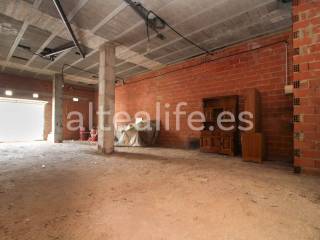 Local Comercial en Bruto