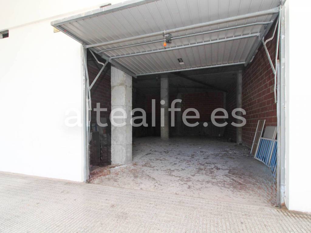 Local Comercial en Bruto