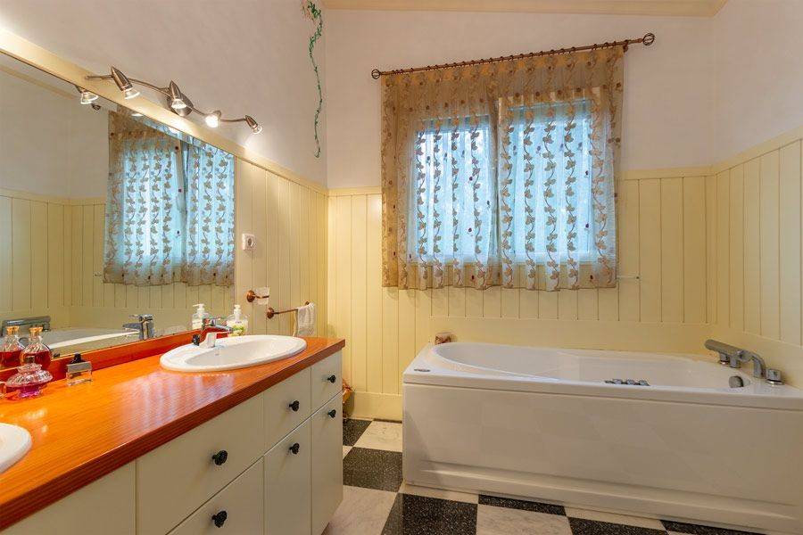 BAÑO SUITE