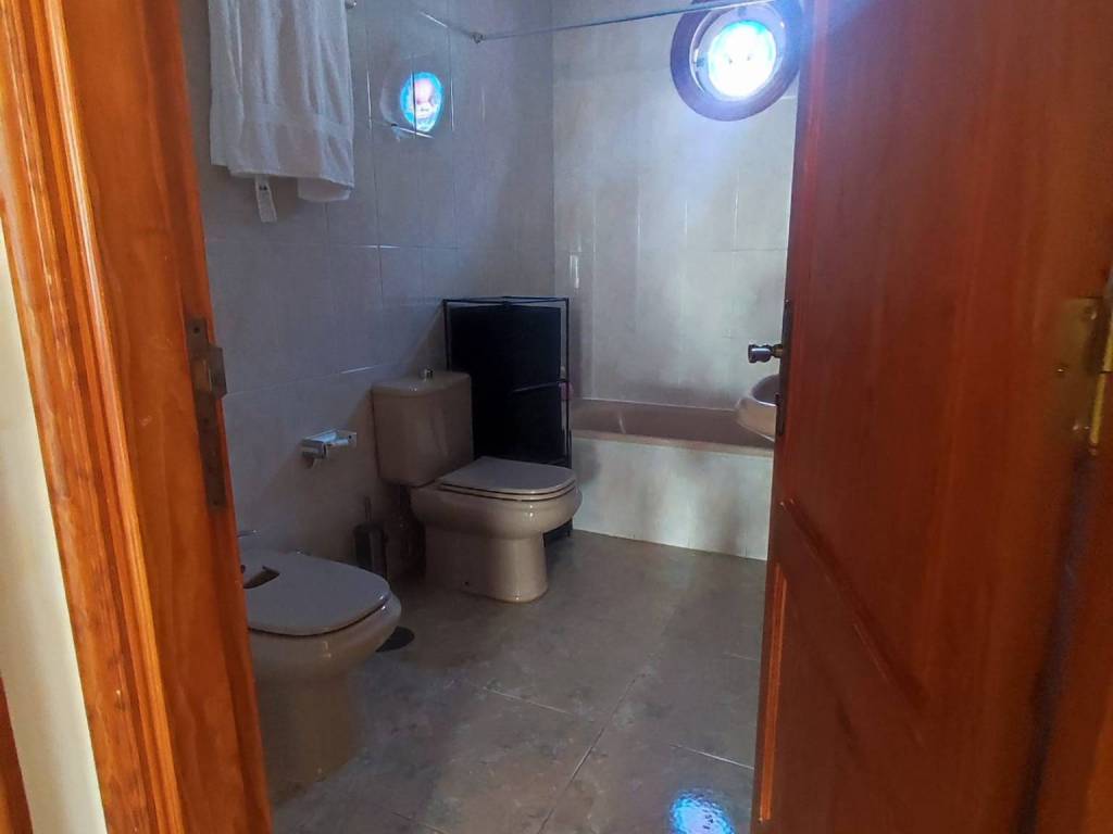 baño con bañera