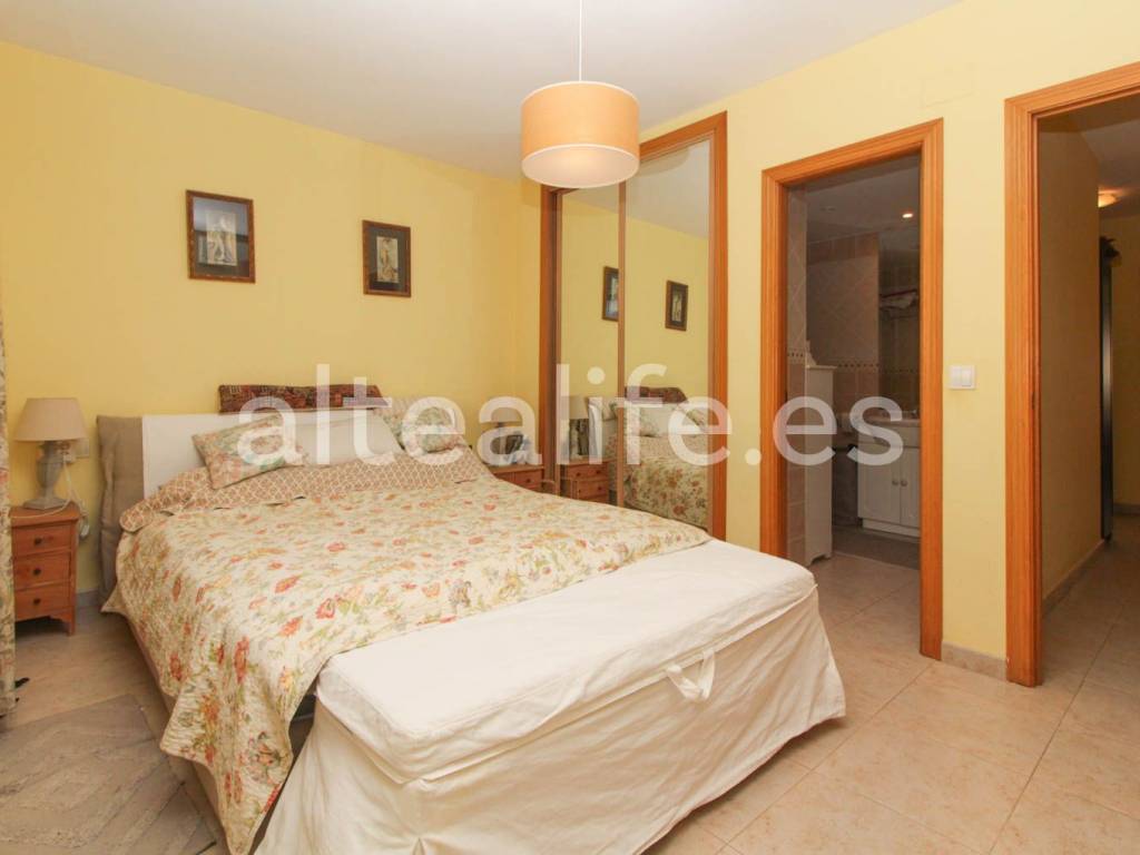 Dormitorio 4