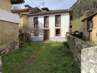 Terraced house for sale