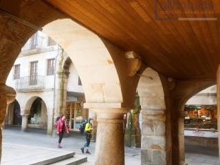 Soportales y Camino de Santiago