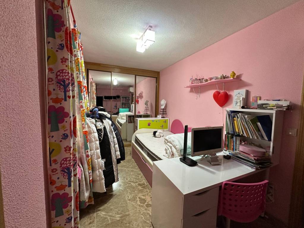 DORMITORIO