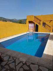 Terraced house for sale
