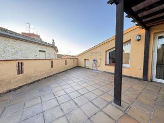 Terraced house for sale