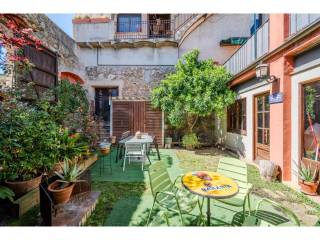 Country house for sale