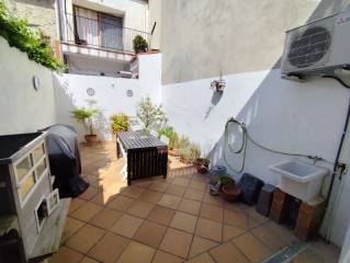 Terraced house for sale