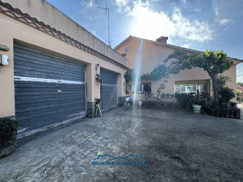 Garaje/Parking