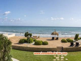 Chalet en 1ª línea de playa