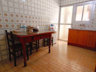 COCINA CON SALIDA A LAVADERO