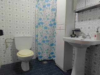 BAÑO CON PLATO DE DUCHA