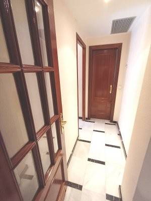 pasillo distribuidor