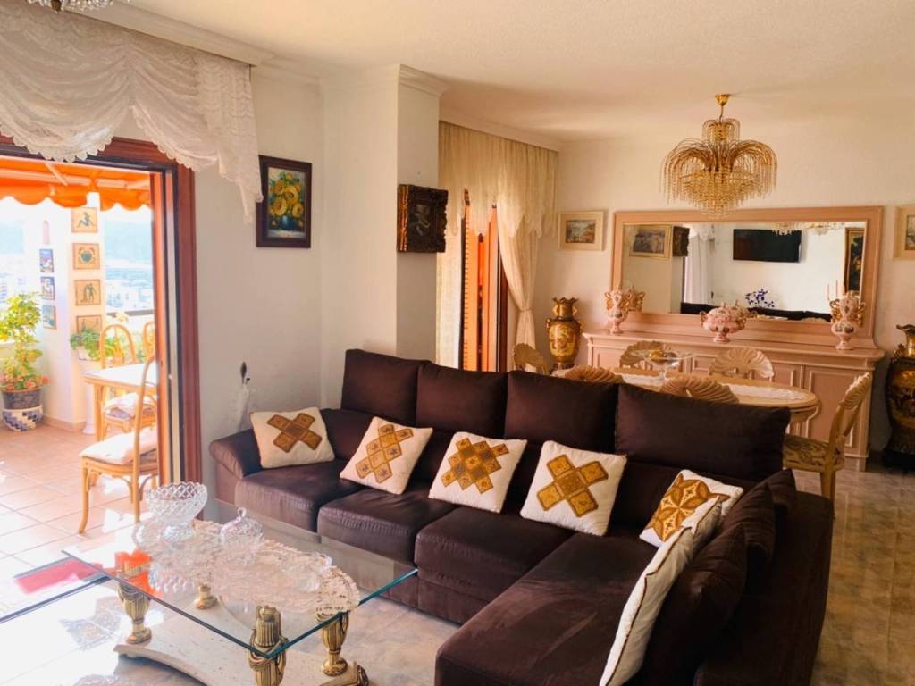 Salón