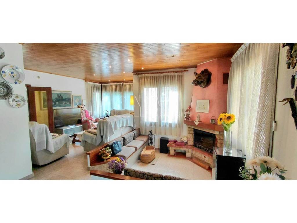 Salón