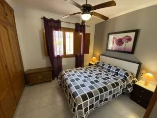 Dormitorio 1 con ventilador en techo