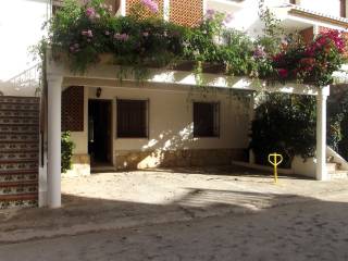 Aparcamiento cubierto 1 vehículo