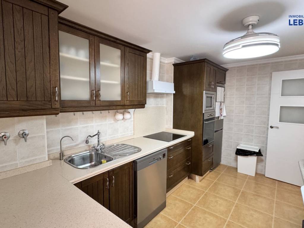 COCINA AMUEBLADA