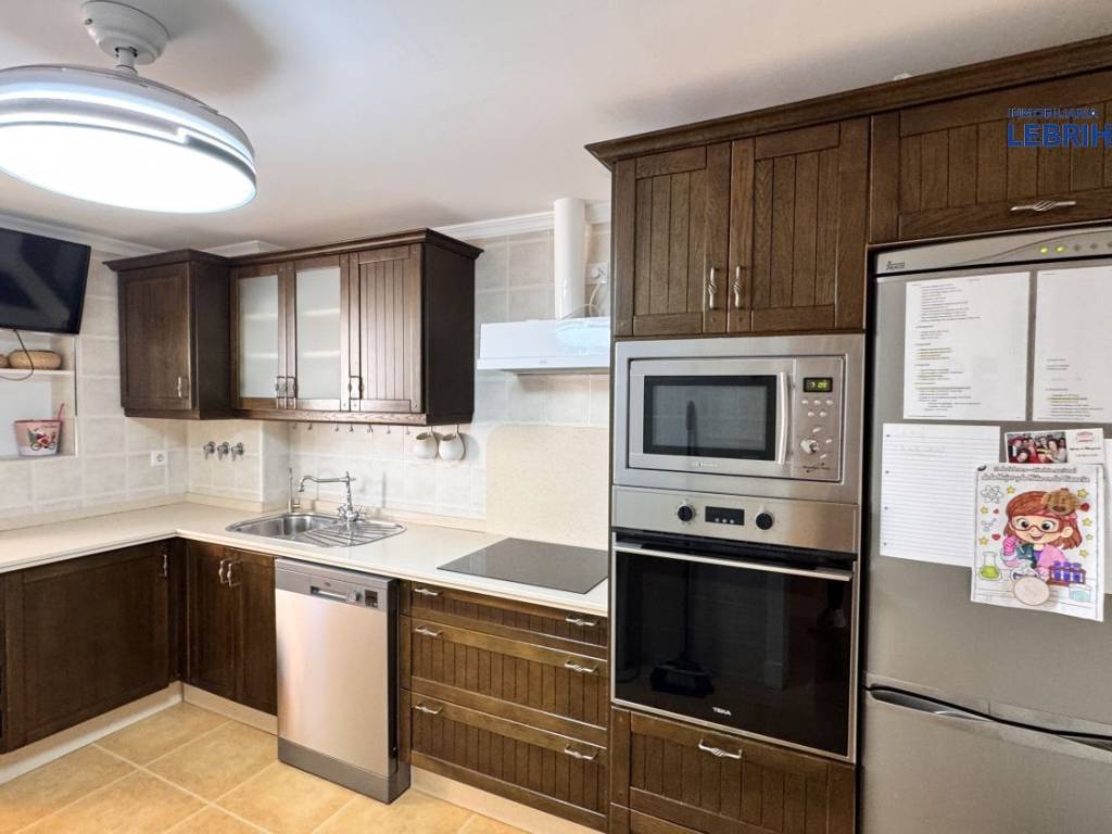 COCINA AMUEBLADA