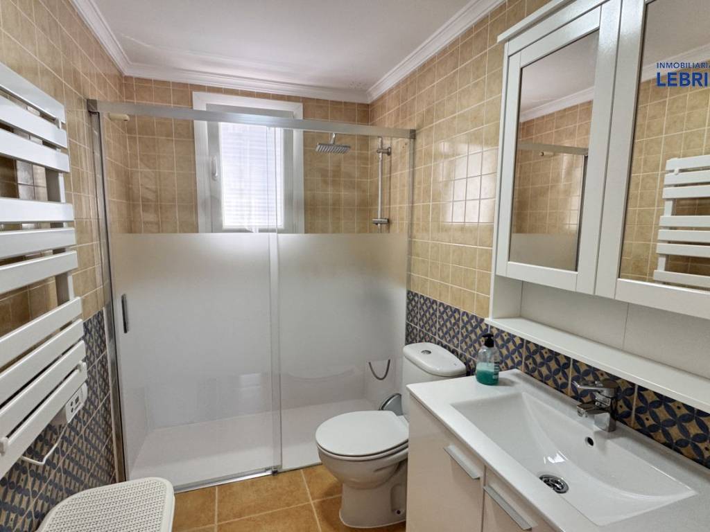 BAÑO MATRIMONIO