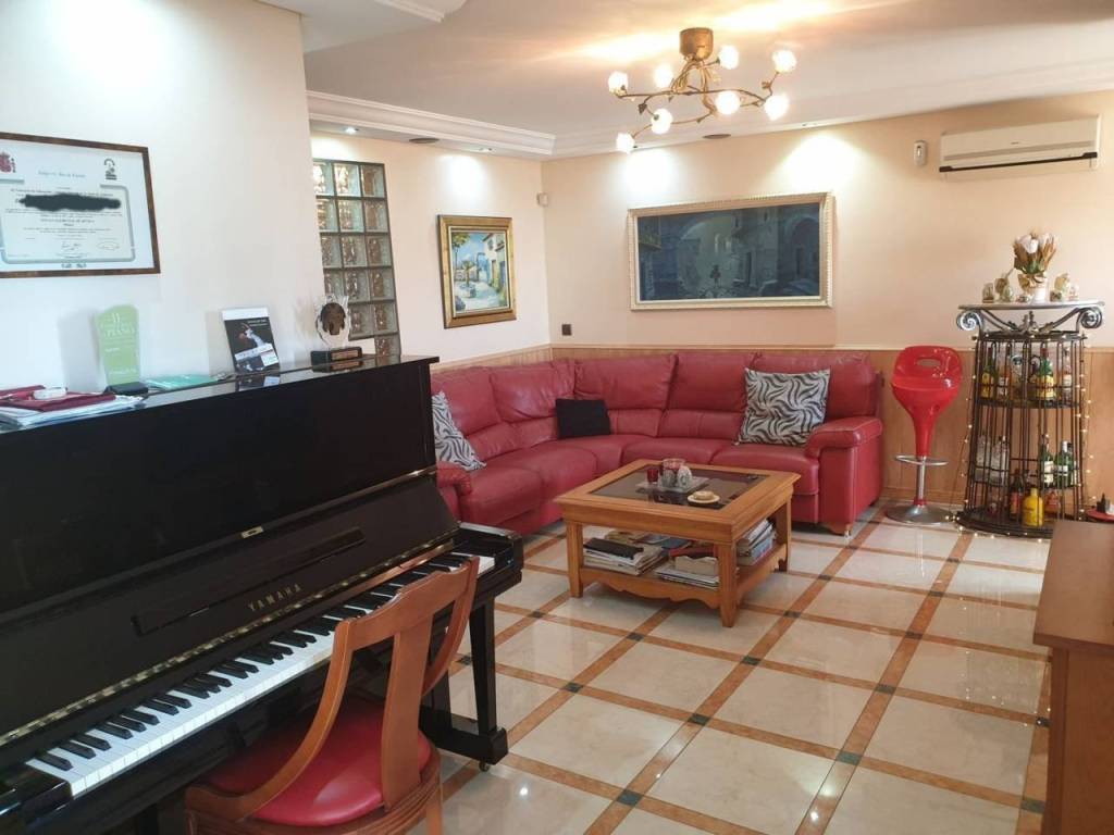 Salón