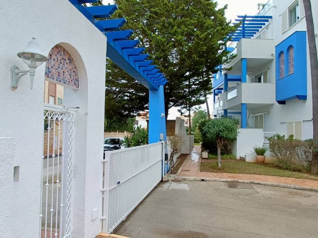 Entrada urbanización