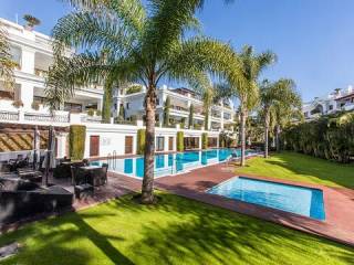 swimmingPool