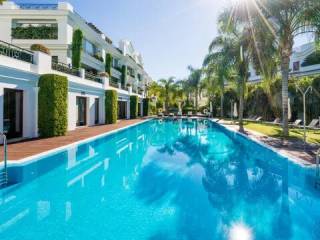 swimmingPool