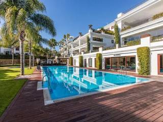 swimmingPool