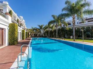 swimmingPool
