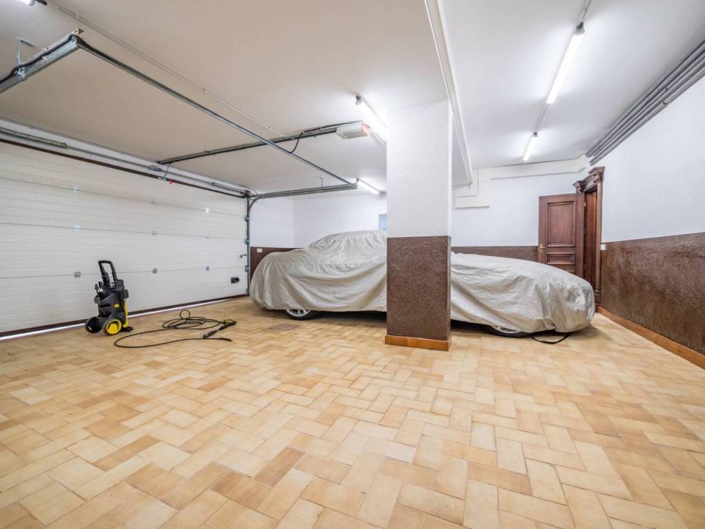 Garaje/Parking