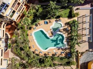swimmingPool