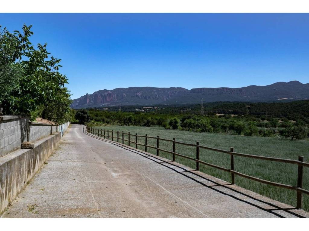 Alrededores
