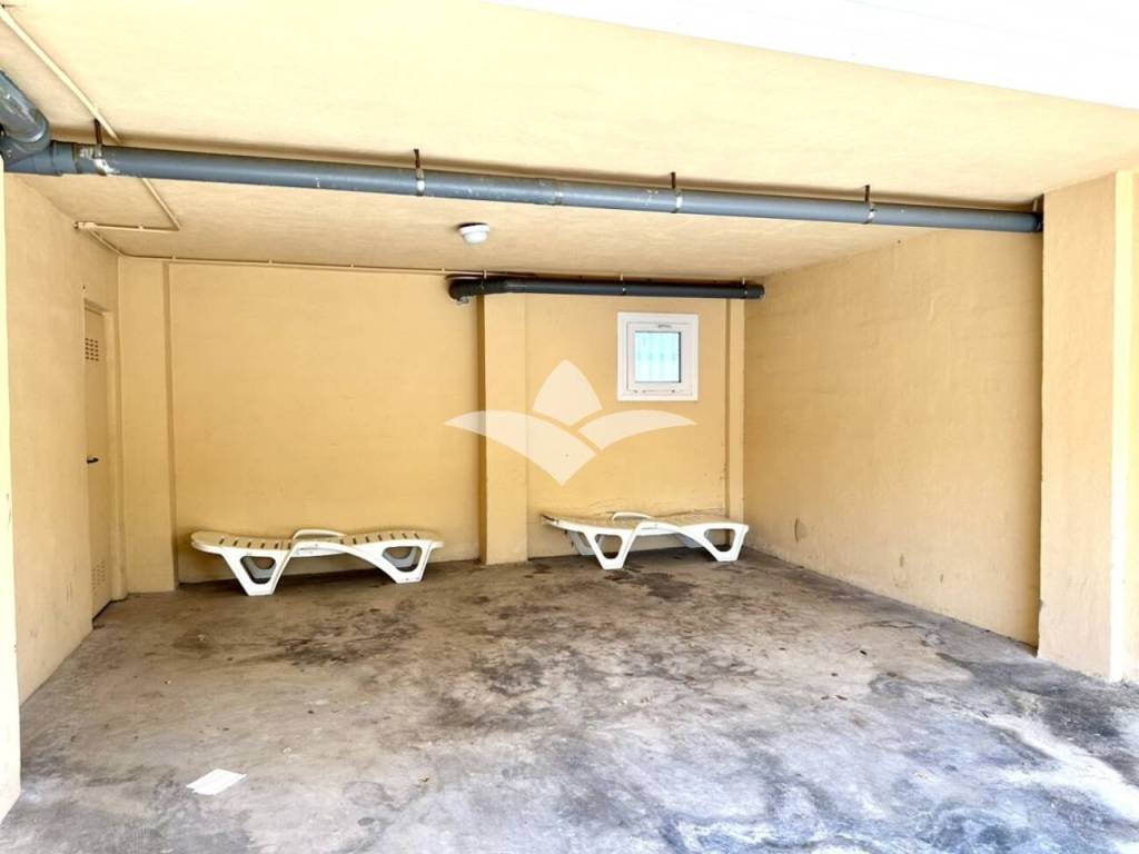 Garaje/Parking