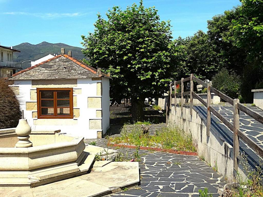 Alrededores