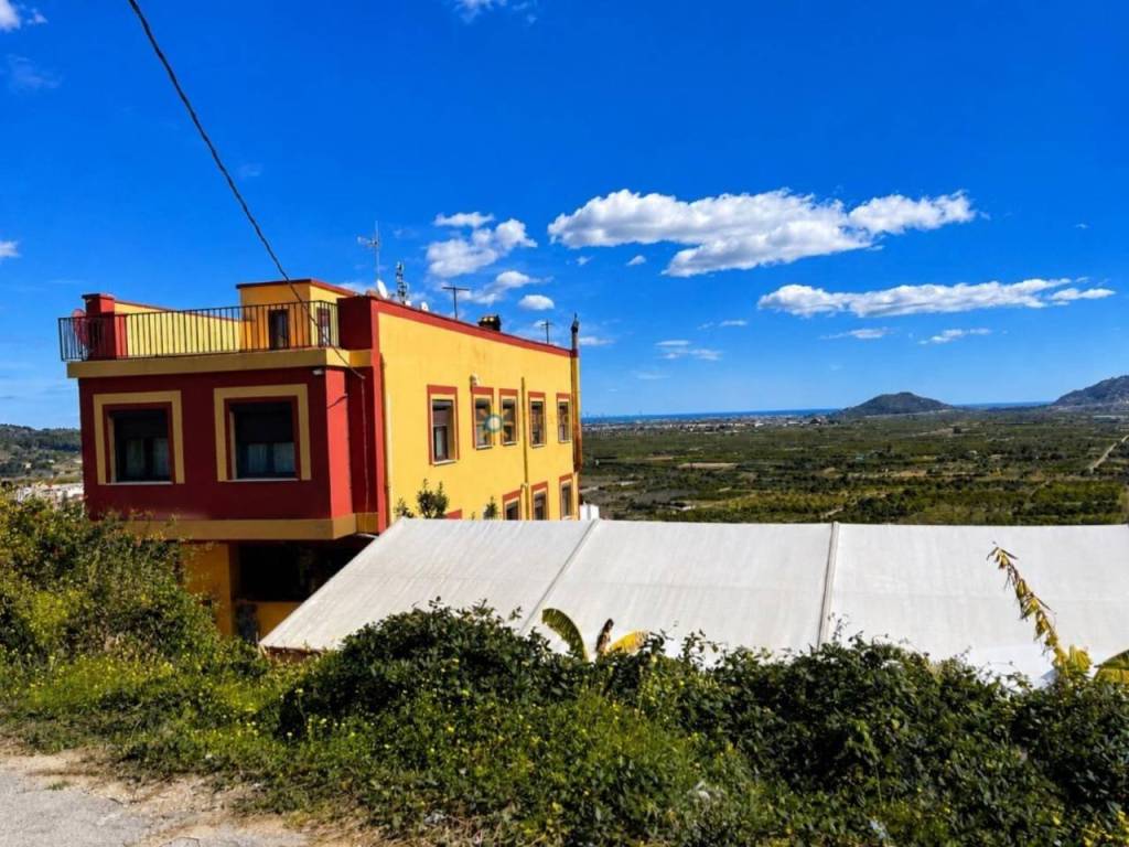 Fachada