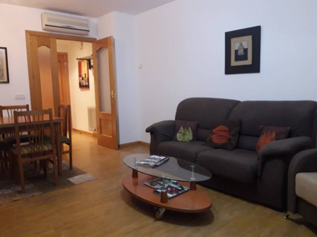 Alquiler Piso Ciudad Real. Piso de dos habitaciones, Buen estado